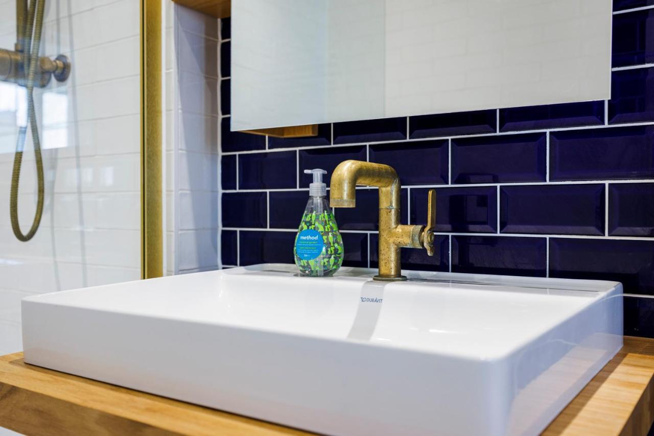 Luxury Apartment-Business-Relocation-Canary Wharf Лондон Экстерьер фото